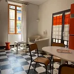 Δωμάτια σε οικογενειακή κατοικία Maison De La Place, Celestine Et Alphonsine Leucate