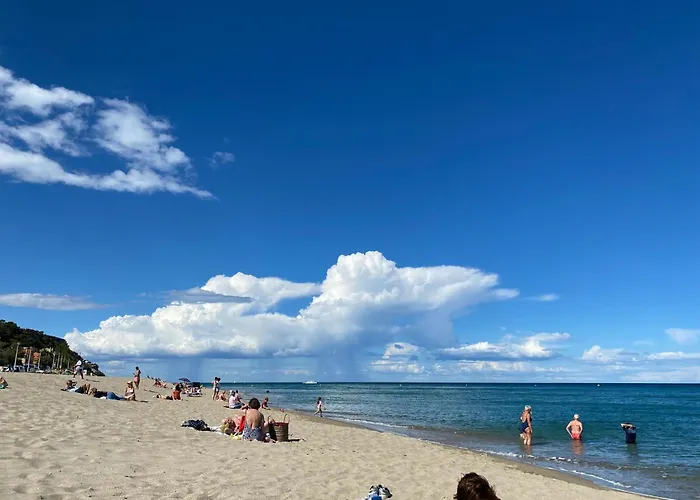 Maison De La Place, Celestine Et Alphonsine Accommodatie bij particulieren